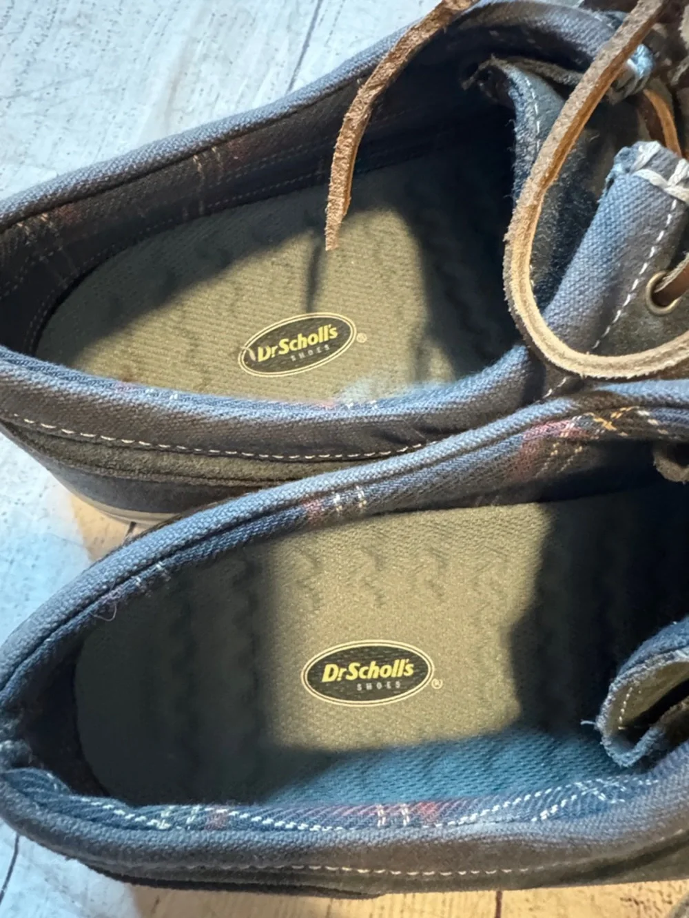 Dr. Scholl's Men's Gray Suede Boat Shoes with Brown Laces 9.5
